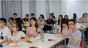 廣州博新制罐廠(chǎng)家4月總結5月啟動(dòng)會(huì )議現場(chǎng)